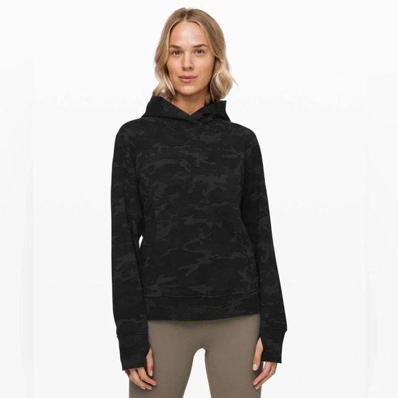 Lululemon Scuba Pullover in Incognito Camo Multi Grey size 4 - Picture 1 of 12